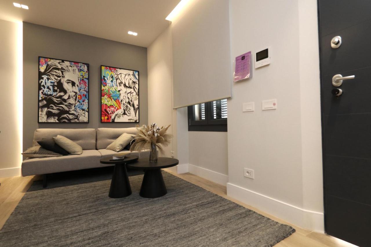 Renovated & Fully Equipped-Luxurious-2Room Fontana Suite, It Just Doesn'T Get Any Better! ออลเบีย ภายนอก รูปภาพ